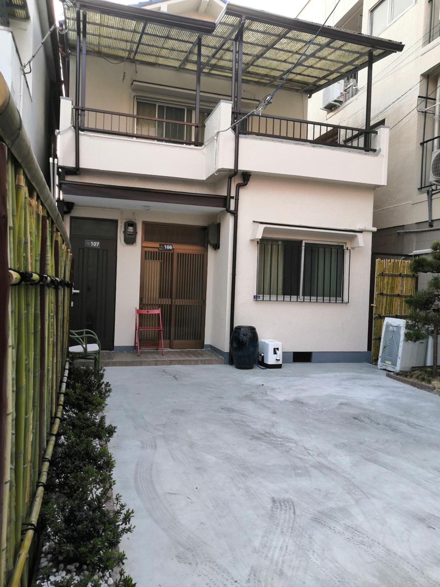 Nippori Osaka Nishi-Tengachaya Guesthouse西天下茶屋アパートメント Bagian luar foto